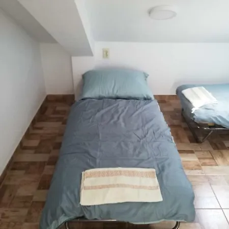 Kozponti Apartman 아파트